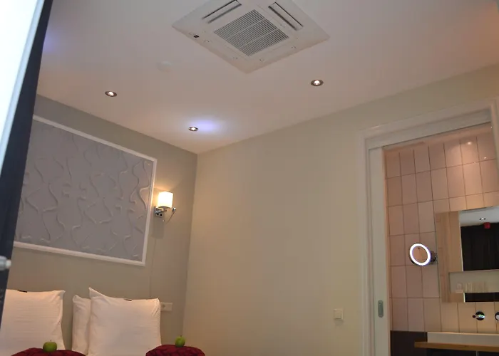 Alp 2* אמסטרדם