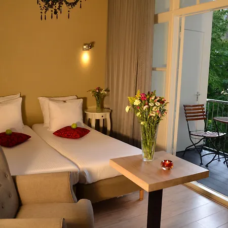Alp 2* Amsterdam