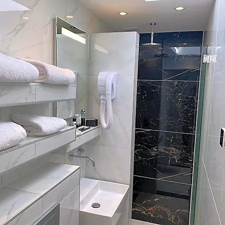 Hotel Alp