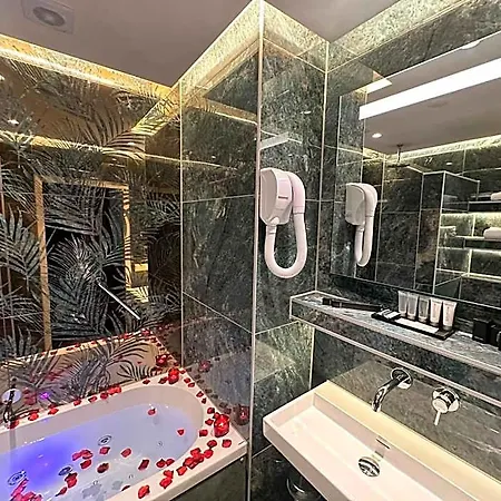 Hotel Alp Amsterdam