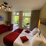 Alp Hotel