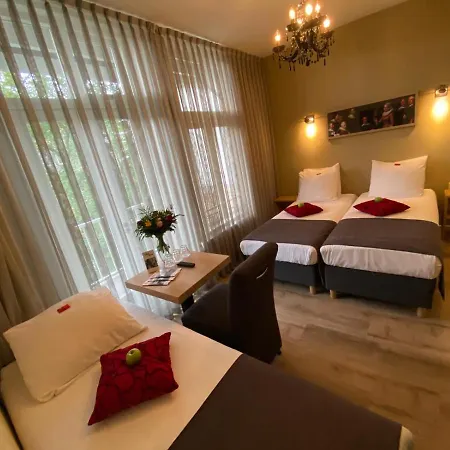 Hotell Alp 2*